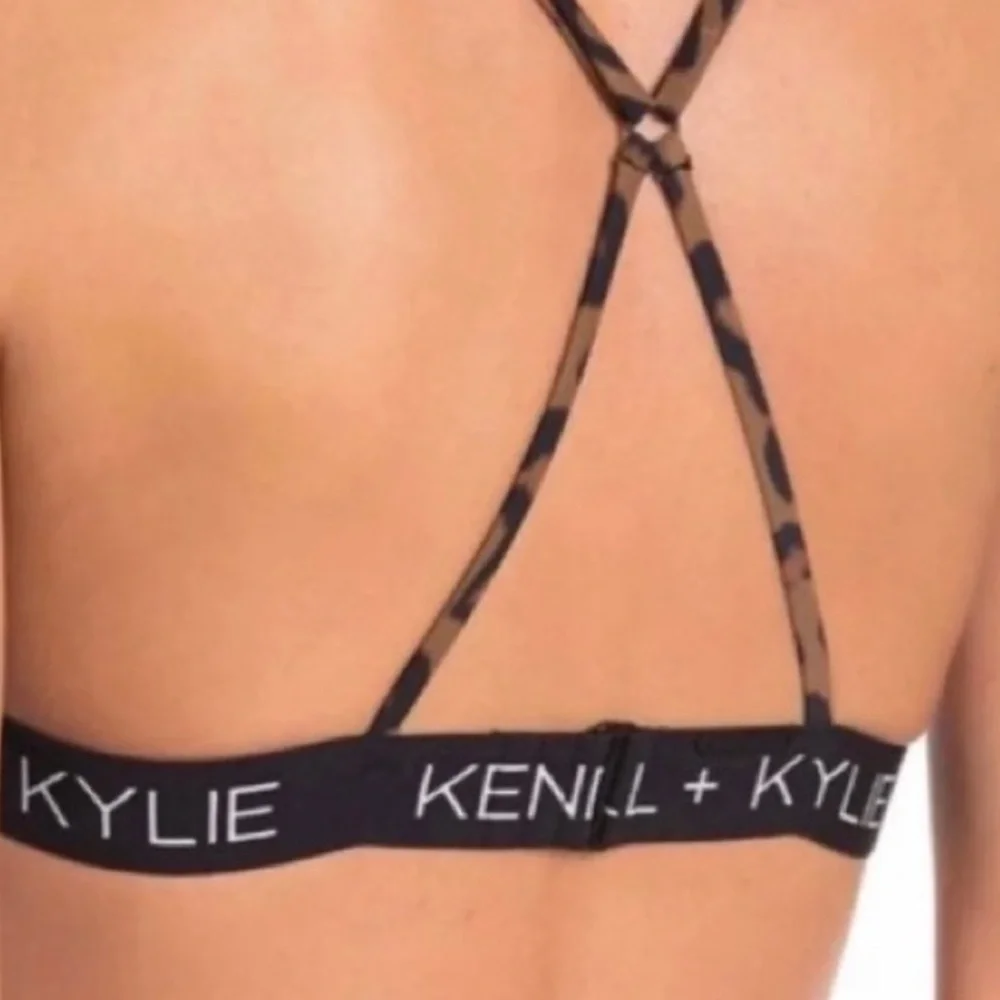 Kendall + Kylie Leopard Triangle Bikini Top Cross Back Strappy Logo Band Size M‎